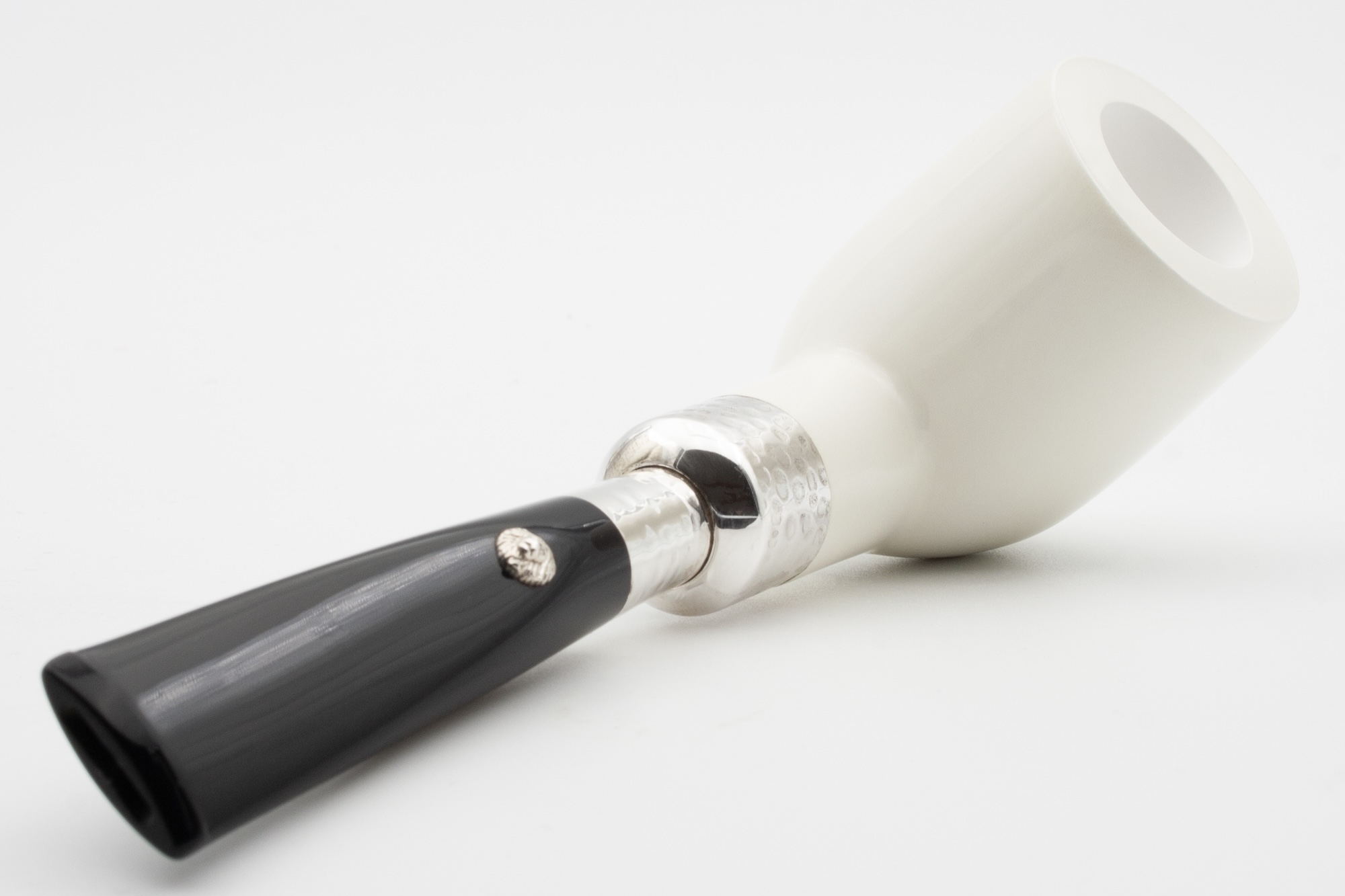 Barling 1812 - Ivory Spigot Straight Smooth